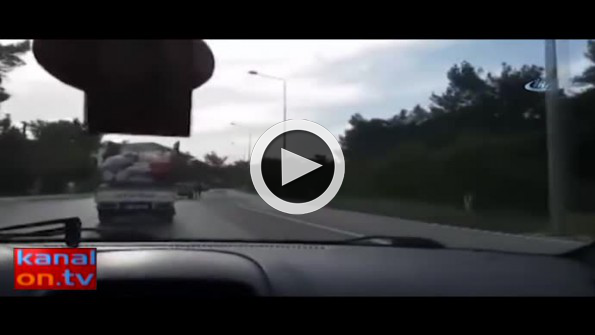 Atı aracının arkasına bağlayıp sürükledi