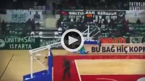 Down Sendromlu basket sever herkesi ağlattı