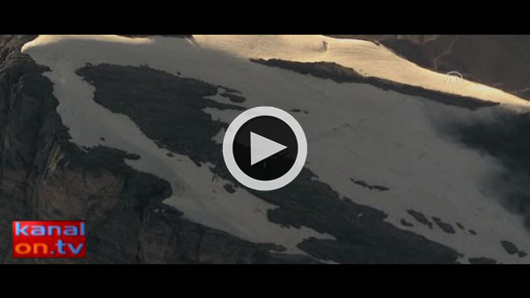 Hakkari’de teröristlerin sığınakları böyle yok edildi