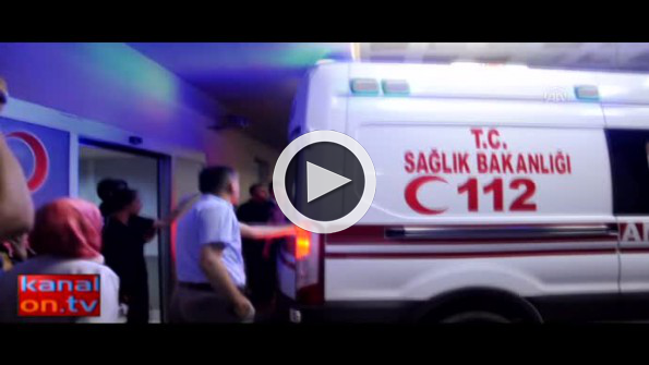 Minibüs uçuruma yuvarlandı : 4 ölü, 9 yaralı