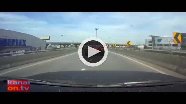 Motosiklet sürücüsünden takdire şayan refleks