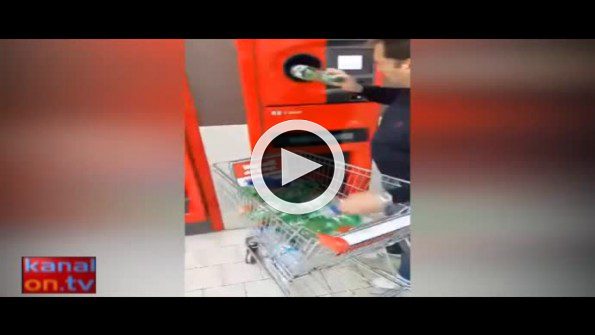 Atık pet şişelere para veren makine sosyal medyayı salladı