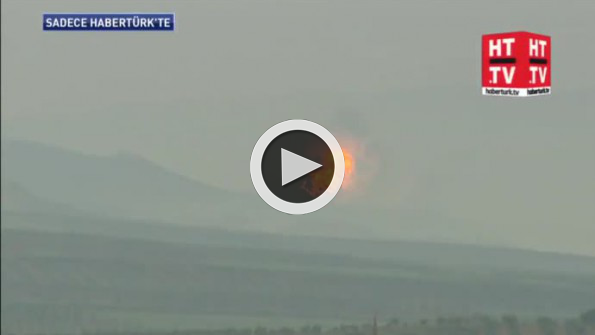 Canlı yayında teröristlerin mühimmat deposu böyle vuruldu!