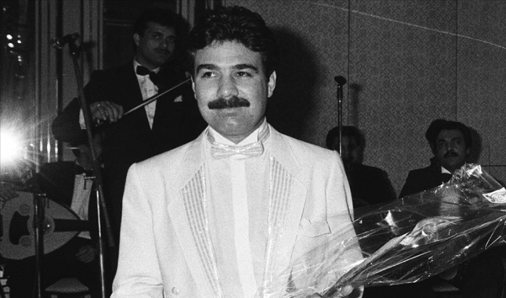 Türk sanat müziği sanatçısı Faruk Tınaz hayatını kaybetti