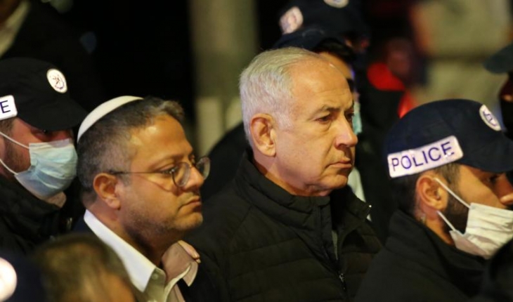 İsrail Başbakanı Netanyahu, işgal altında bulunan silahlı saldırı noktasında