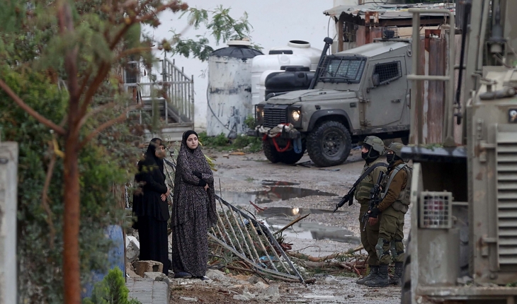 İsrail askerleri Batı Şeria’da 13 Filistinliyi yaraladı