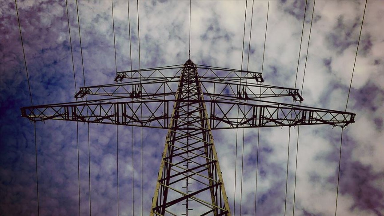 Elektrik üretimi  yüzde 9,5 azaldı