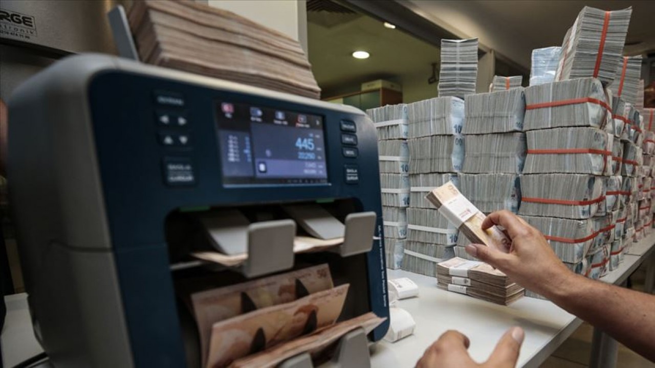 Bankacılık sektörünün aktifleri 14,7 trilyon lira oldu