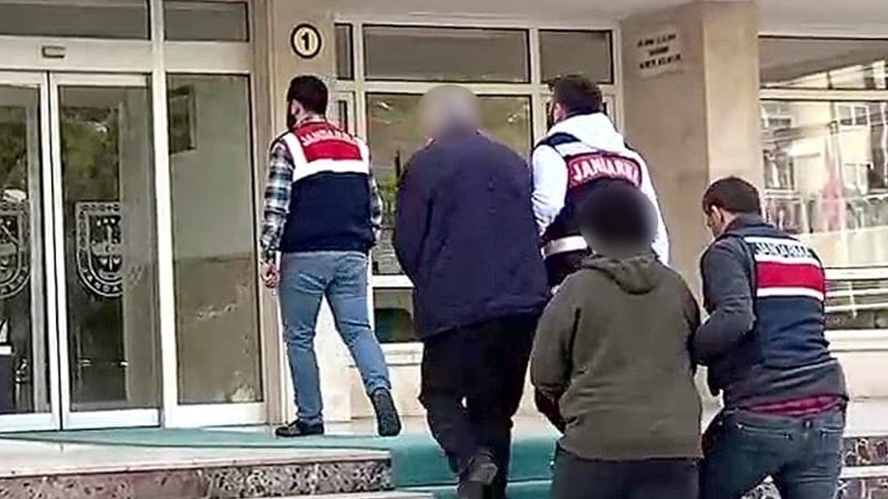 İnternetten çocuk istismarı içeren video indiren 2 kişi yakalandı