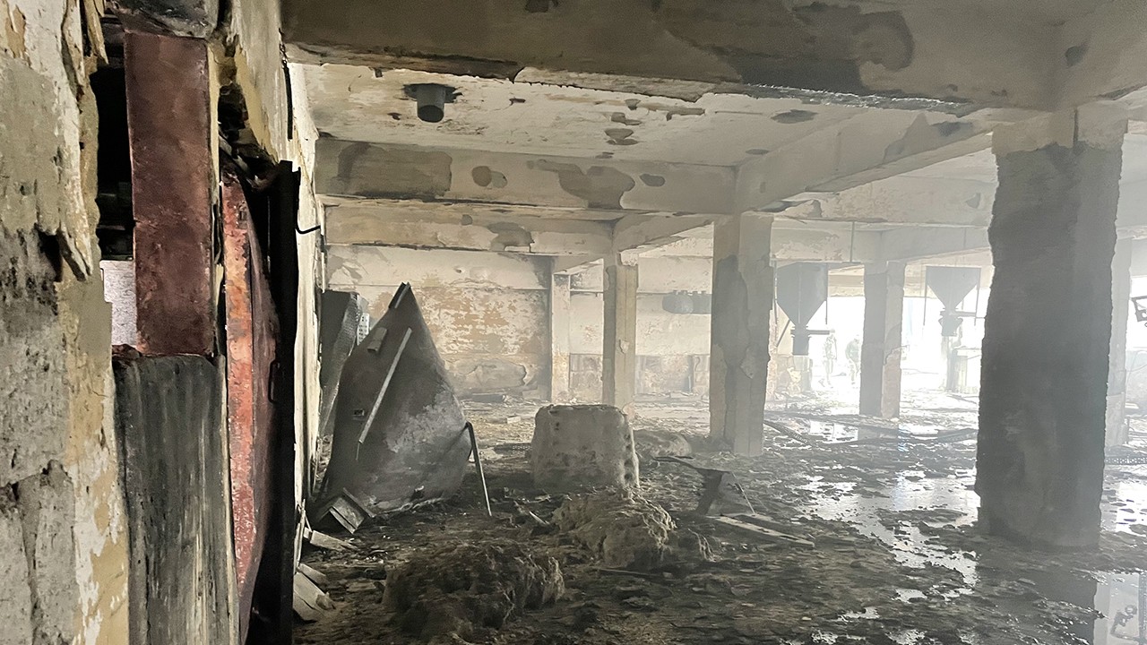 Artvin’de çay fabrikasında çıkan yangın söndürüldü